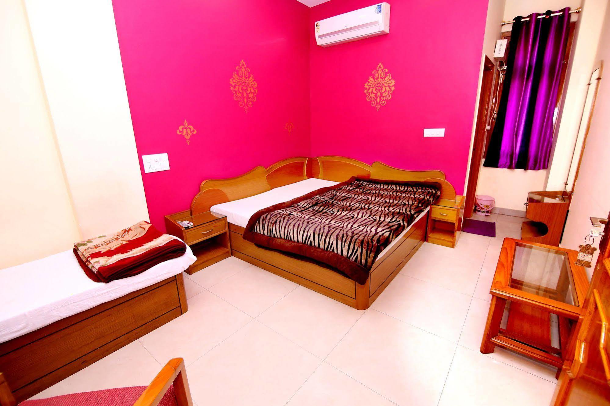 Hotel Sunshine Haridwar Luaran gambar